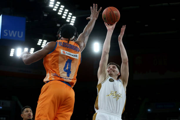 极为稀缺 极为稀缺