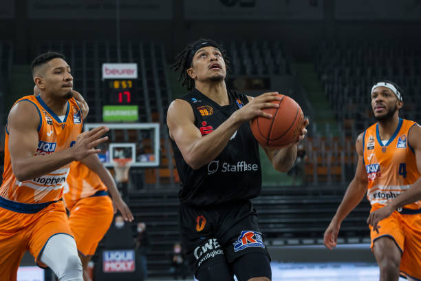 运动员在众 运动员在众